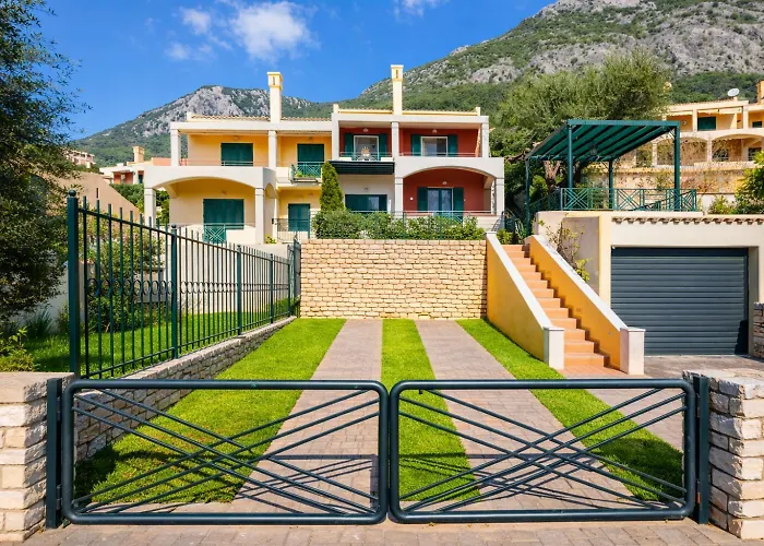 Golden Tiara Appartement *